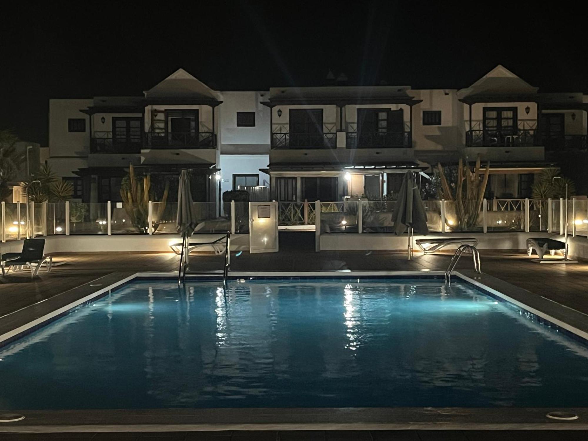プラヤ・ブランカ Casa Relaxヴィラ エクステリア 写真